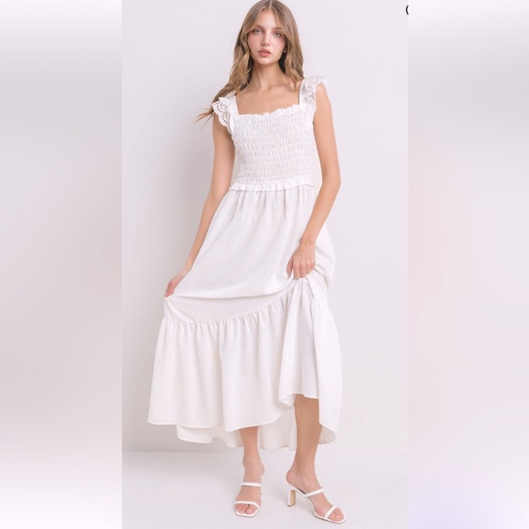 Contrast Gauze Eyelet Lace Detail Maxi Dress - Picture 1 of 3